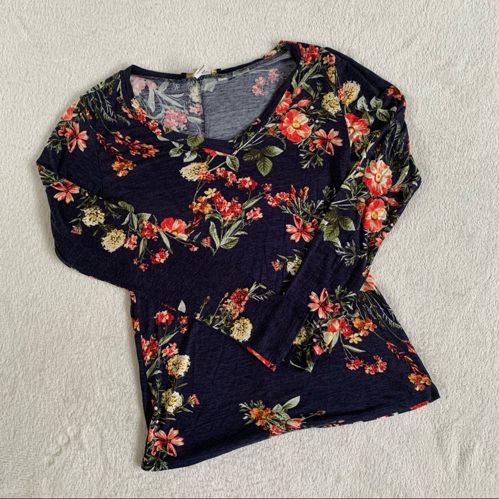 Minette Floral Long Sleeve Tee